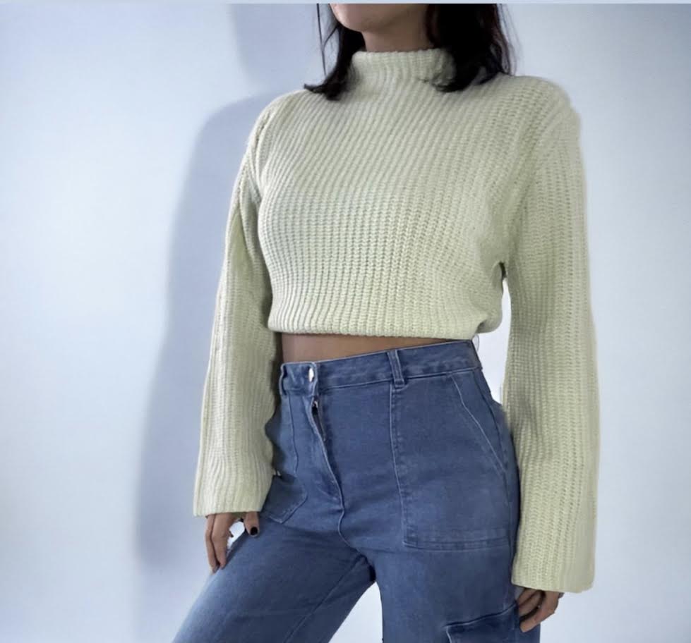 Cropped Green Flared Sleeve Top